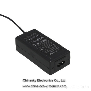 Adaptateur d&#39;alimentation CCTV 12VDC 2A Mode de commutation, bureau